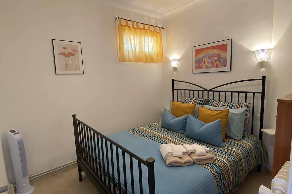 Appartamento intero, Vista Spettacolare!! 30 secondi dalla spiaggia! A / C, Wifi, telefono, Tv, balcone in Nizza, Costa mediterranea (Francia)