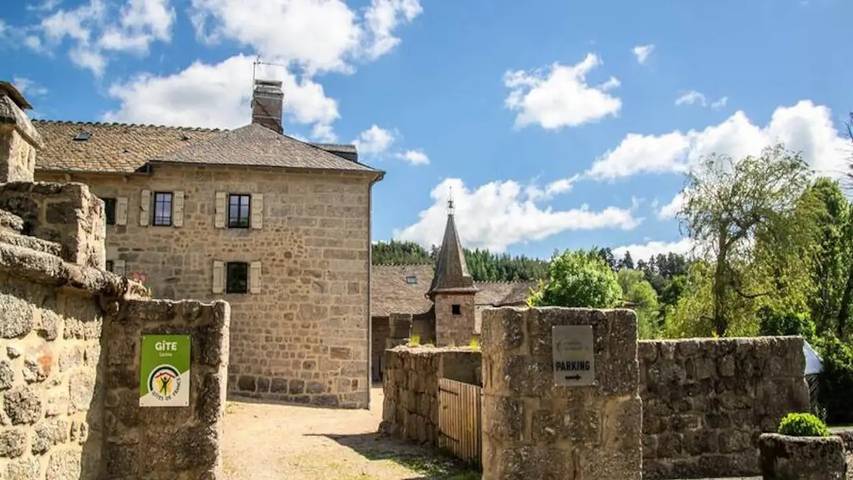 Appartement de vacances pour 9 personnes, avec Terrasse et Jardin ainsi que Piscine et Sauna