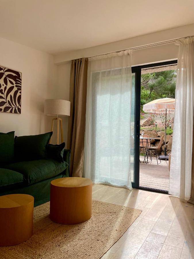 Location de vacances pour 2 personnes, avec jardin à Belvédère-Campomoro - 4