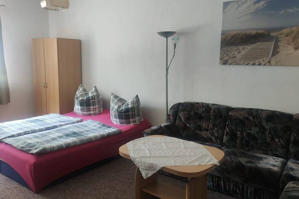 Ganze Wohnung, Zi. 3 - Rügen-Fewo 52 in Schaprode, Rügen