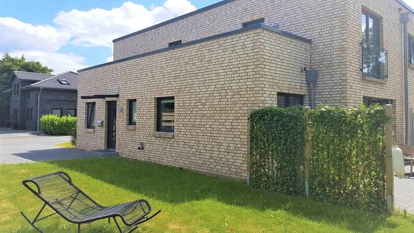 Ferienhaus für 4 Personen, mit Balkon und Terrasse in Harrislee