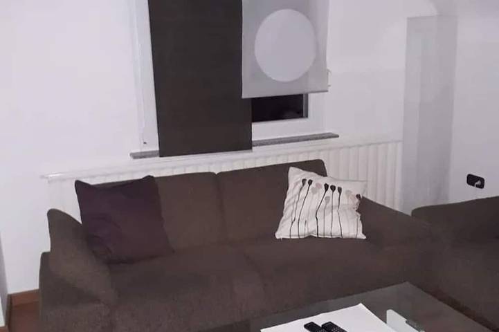 Ganze Wohnung, Ruhige Dachgeschosswohnung in Wülfrath, Kreis Mettmann