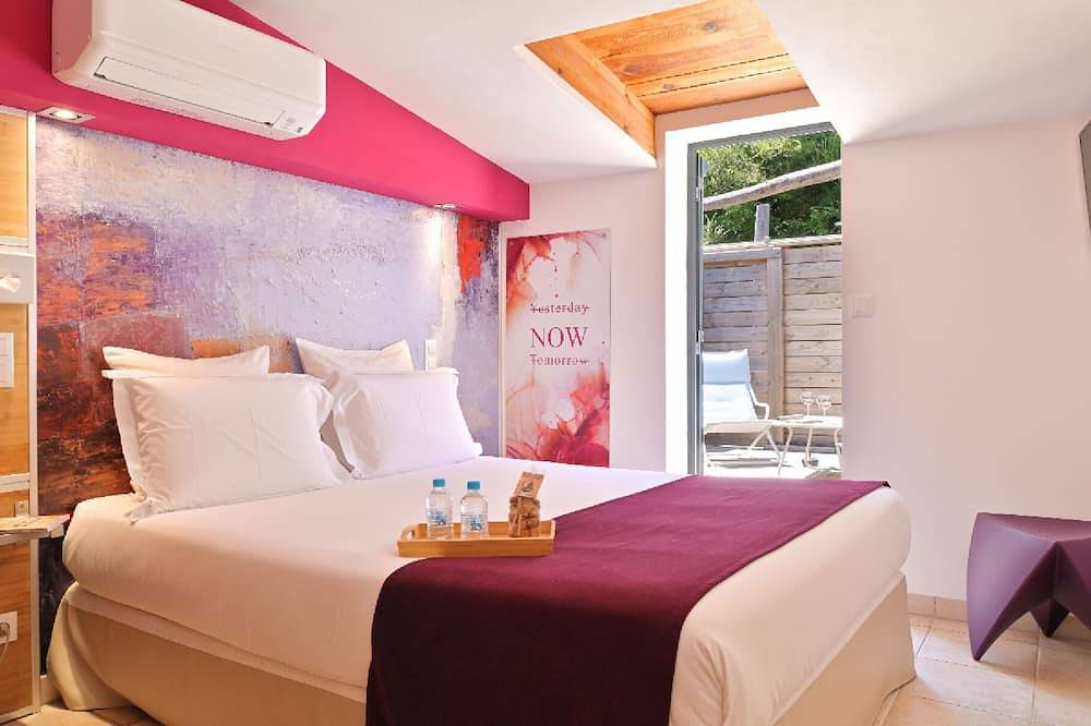 A Charming 4-Star Hotel In Haute-Corse<br>The luxury of taking the time in Calenzana, Calvi region