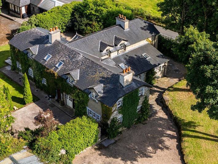 Holiday rental for 14 people, with Terrace and Garden as well as View in Mullingar