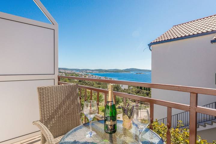 Ferienwohnung für 4 Personen, mit Balkon/Terrasse in Rogoznica