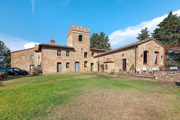 Appartamento intero, Appartamento Rosmarinus - Bilocale con vista sui vigneti toscani in San Casciano in Val di Pesa, Chianti