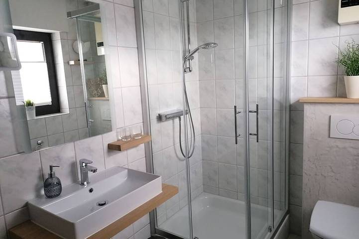 Gîte pour 4 personnes, avec jardin dans Schmidt - 4