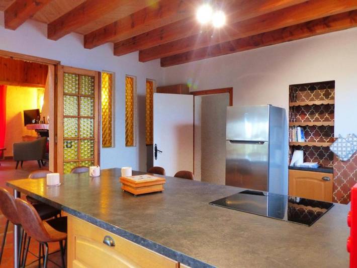 Location de vacances pour 6 personnes, avec terrasse et jardin, animaux acceptés dans Saint-Germain-des-Fossés - 3