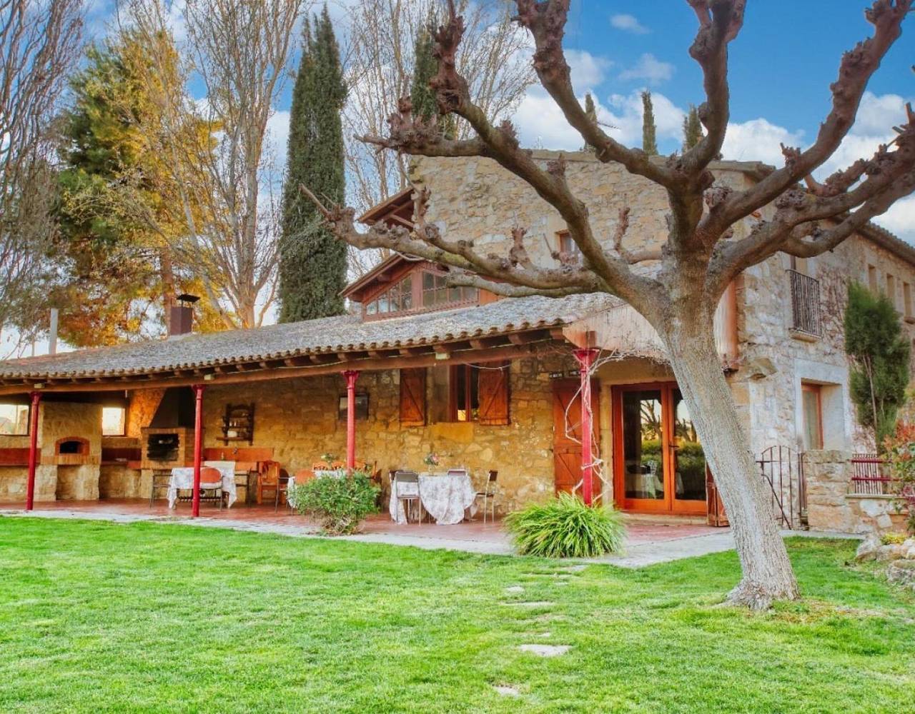 Casa rural 'Lo Molí De Juneda' con vistas a la montaña, piscina privada y Wi-Fi in Juneda, Costers del Segre