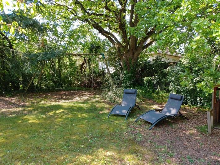 Location de vacances pour 6 personnes, avec terrasse et jardin à Francheville - 3