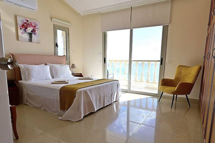 Location de vacances pour 14 personnes, avec balcon et jardin à Coral Bay - 4