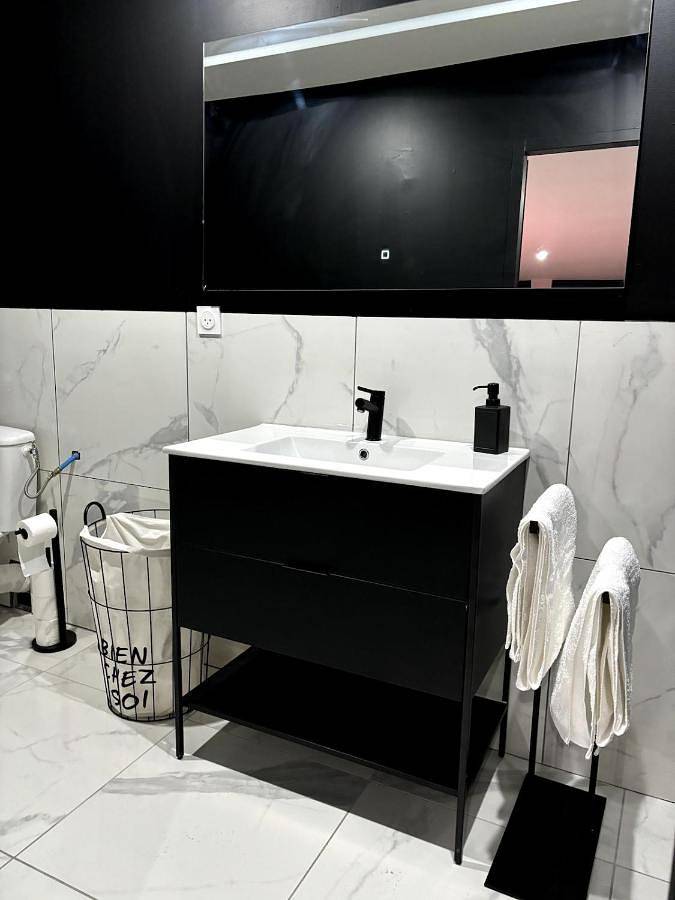 Gîte pour 2 personnes, avec jacuzzi à Bourgoin-Jallieu - 3