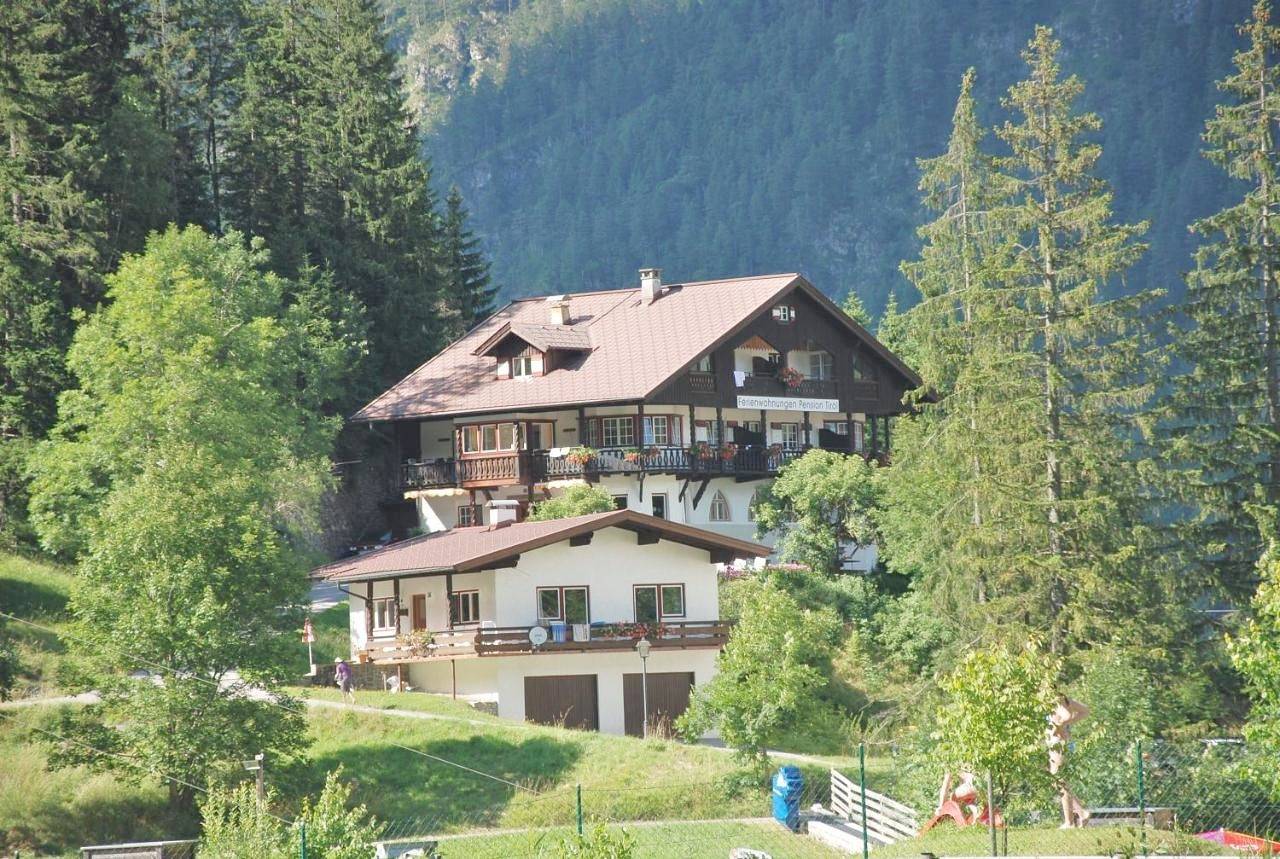 Geheel appartement, Ferienwohnung Pension Tirol in Lechtal Alps, Bichlbach