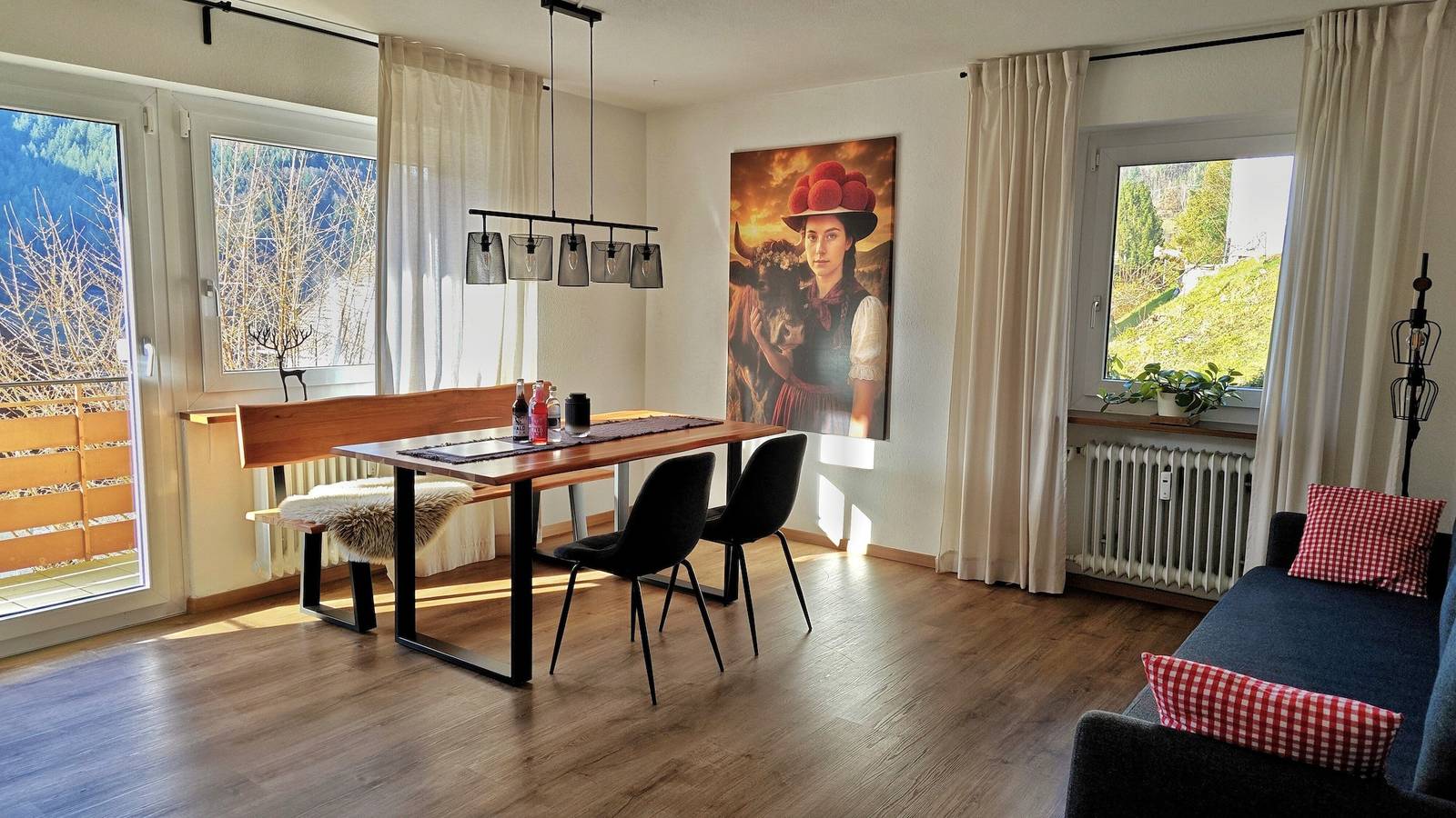 Ganze Wohnung, Ferienwohnung 'Schwarzwaldraum Schlossblick' mit Bergblick, Balkon und Wlan in Hornberg, Mittlerer Schwarzwald