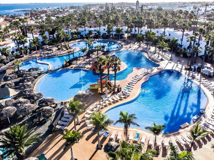 Holiday apartment for 4 people, with children pool and garden - 1