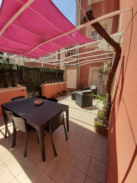Gîte pour 6 personnes, avec terrasse