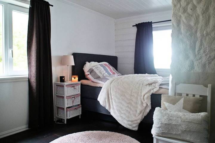 Seehaus mit privatem Steg in der Nähe von Bergen & Flesland in Fana, Bergen