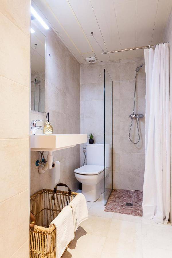 Entire apartment, Apartment in Girona, Gironès