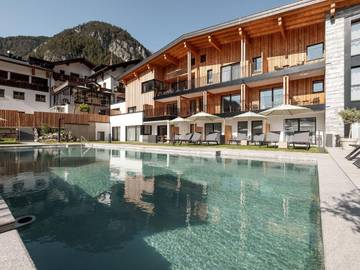 Hotel für 2 Personen, mit Pool und Garten sowie Ausblick und Sauna in Pettneu am Arlberg