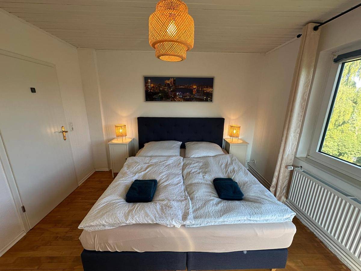 Ganze Wohnung, Haus Königsee "Gartenblick" in Bad Oldesloe, Kreis Stormarn