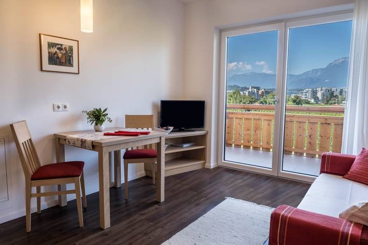 Ferienwohnung für 2 Personen, mit Garten und Balkon in Bozen - 2