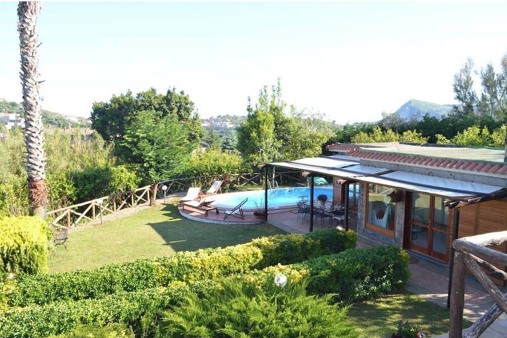 Casa vacanza a Massa Lubrense a partire da 445€ a notte