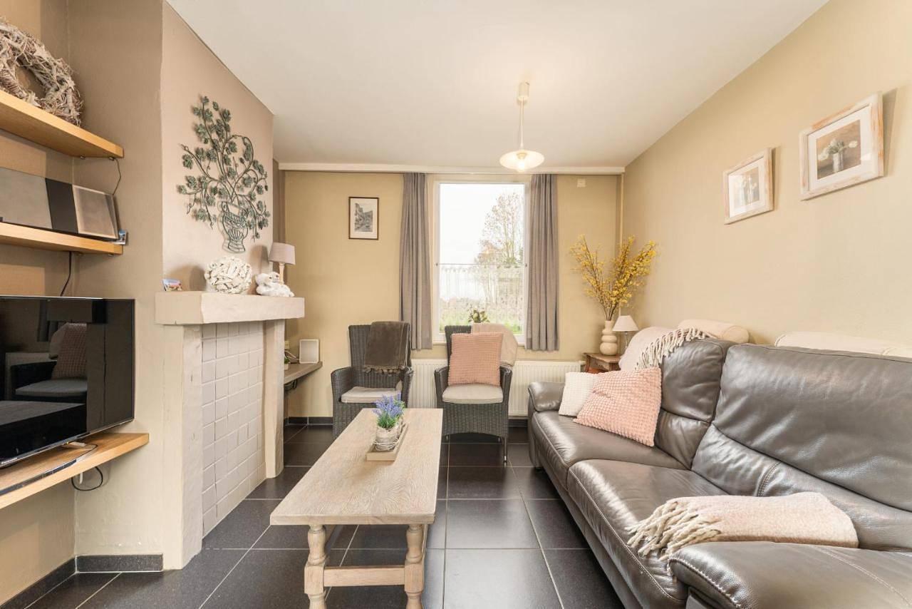 Four-Bedroom House in Beveren (Flandre-Orientale), Alveringem