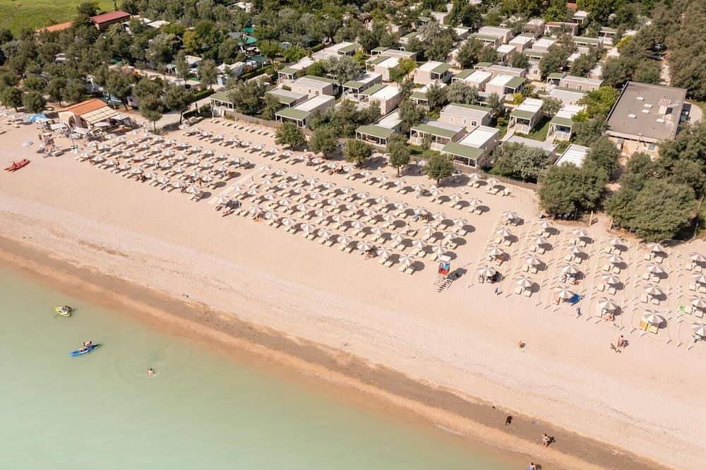 Entire apartment, La Risacca Family Camping Village three-room apartment Trilo for 4 people in Fermo Province