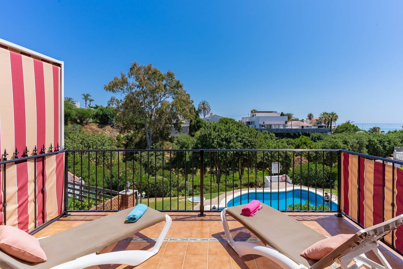 Geheel appartement, Appartement 'Con Encanto' met zeezicht, Wi-Fi en airconditioning in Mijas Costa, Mijas