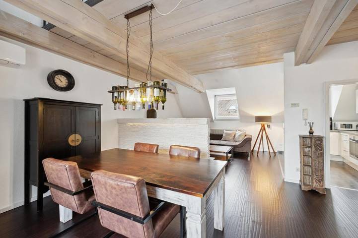 Ferienwohnung für 7 Personen, mit Balkon und Terrasse sowie Ausblick in Böblingen - 4