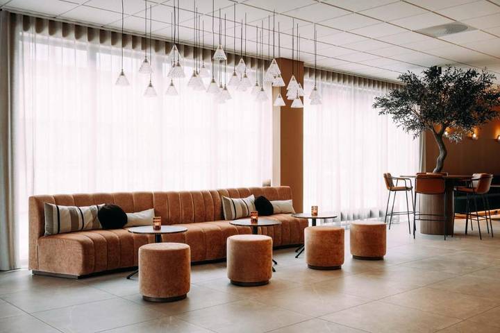 Hôtel pour 4 personnes, avec jardin et piscine, animaux acceptés dans Bø