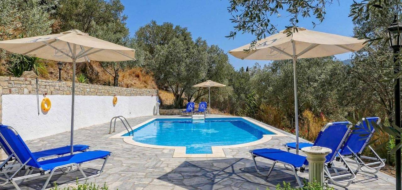 Ganze Wohnung, Kerveli Luxury Villa in Samos