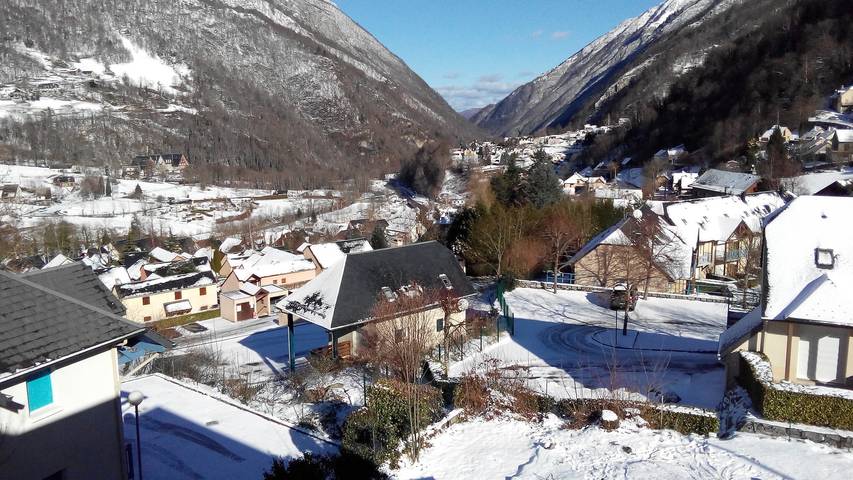 Chalet pour 14 personnes, avec jacuzzi et jardin, animaux acceptés dans les Hautes-Pyrénées - 2