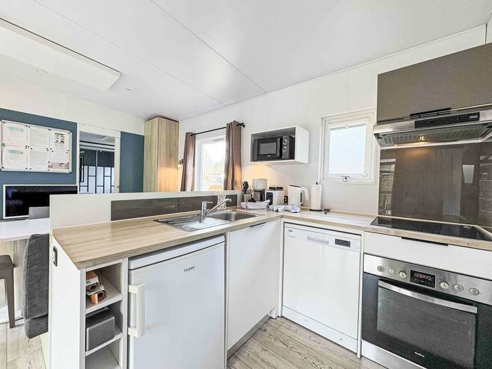 Schönes Ferienhaus in Wackersdorf mit Whirlpool und Terrasse in Wackersdorf, Naturpark Oberpfälzer Wald