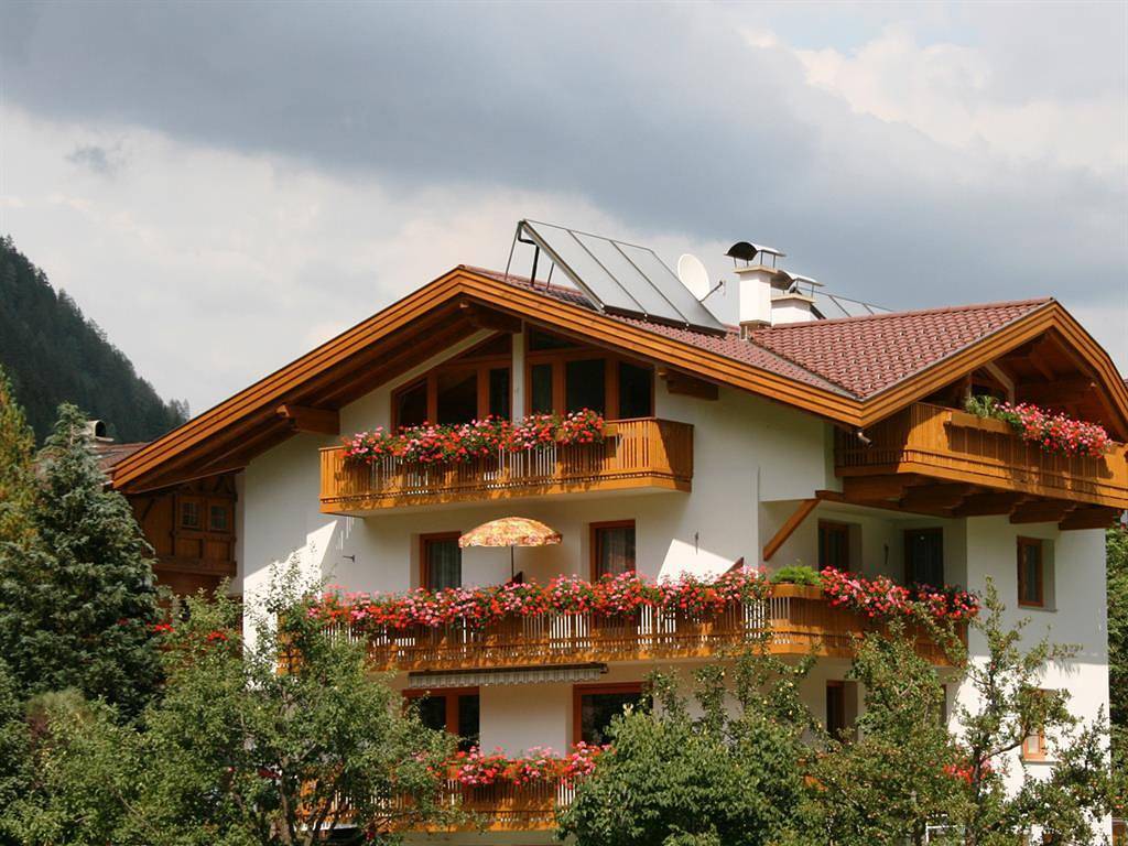 Ganze Ferienwohnung, Haus Larch in Neustift, Neustift im Stubaital