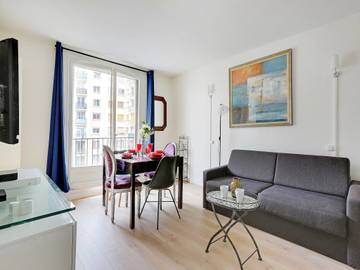 Gîte pour 6 personnes, adapté aux familles dans Parc des Expositions (Paris)