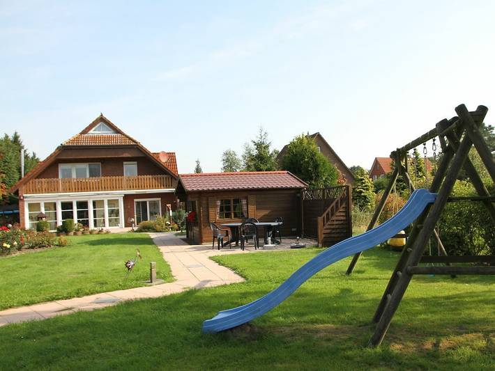 Ferienhaus für 4 Personen, mit Terrasse und Garten in Moorweg - 4