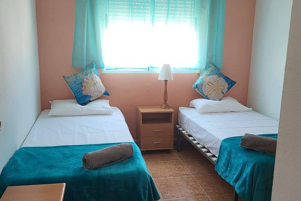 Lovely 3 bed, 2 bath villa in La Marina Urb, Alicante in San Fulgencio, Costa Blanca