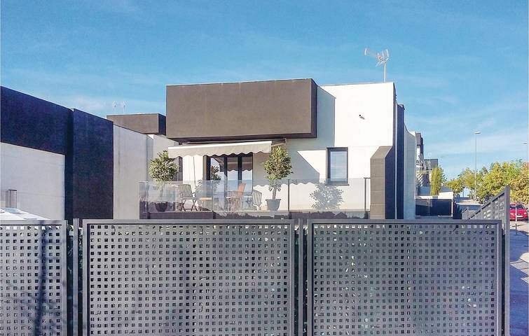 Acogedor Apartamento de 180m2 Cerca de Arroyomolinos (Madrid) in Arroyomolinos (Madrid), Área Metropolitana de Madrid