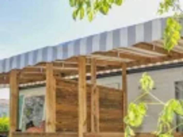 Camping Le Beaulieu - Mobilhome 2 personnes - Eco Mitoyen (mitoyen avec un autre locatif) in Puilboreau, Région de La Rochelle