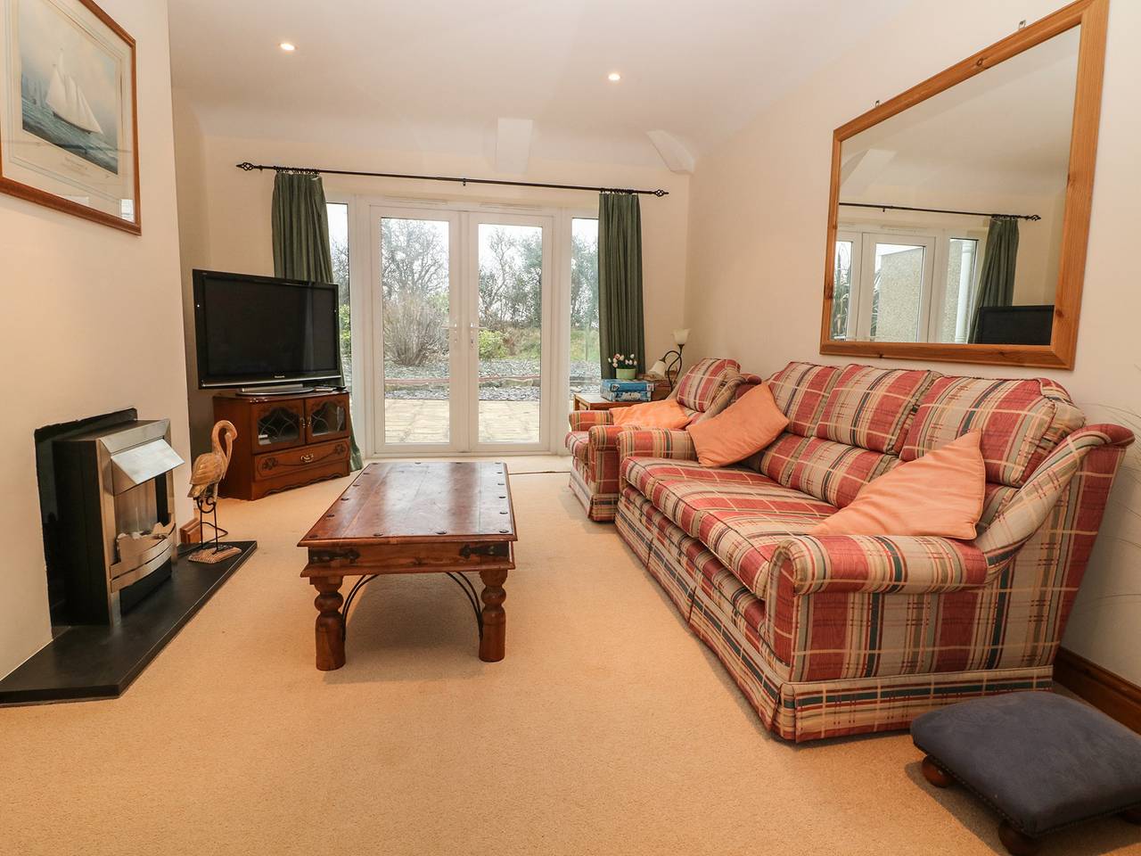 Log Cabin for 6 People in North-Wales, Gwynedd