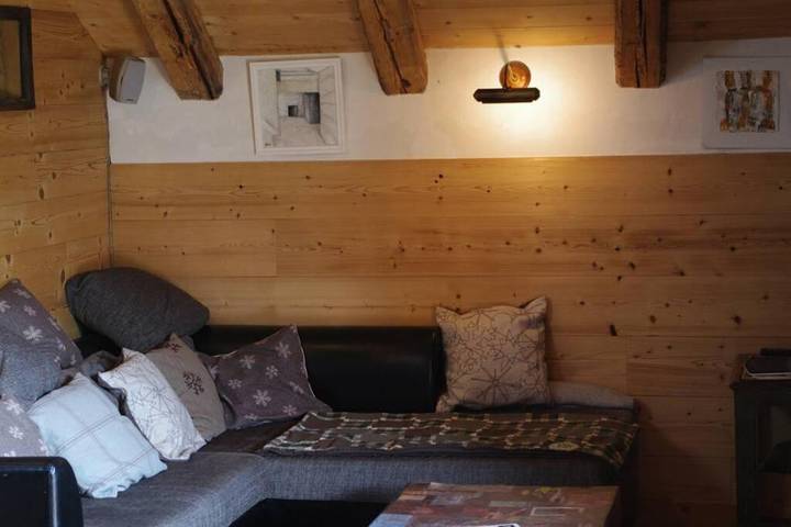 Gîte pour 5 personnes, avec vue et balcon à Les Clefs - 4