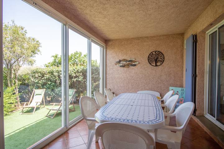 Appartamento intero, Appartamento 'T4 Marine Sant'ambroggio' con giardino privato, Wi-Fi e aria condizionata in Sant Ambroggio, Lumio