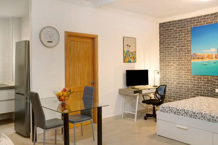 Casa vacacional 'Studio Beach apt Las Canteras Beach' con Wi-Fi in Las Palmas de Gran Canaria Centre, Las Palmas de Gran Canaria