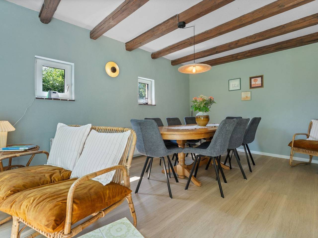 Villa Wilma - Freistehende Villa Wilma mit großem Garten, Spielzimmer und Terrasse in Hinte in Hinte, Nordseeküste