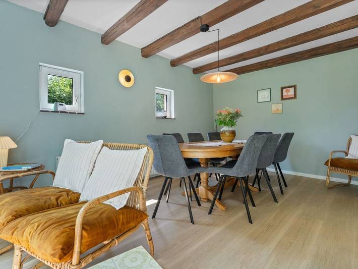 Ferienhaus für 6 Personen, mit Terrasse und Garten, kinderfreundlich in Hinte - 3