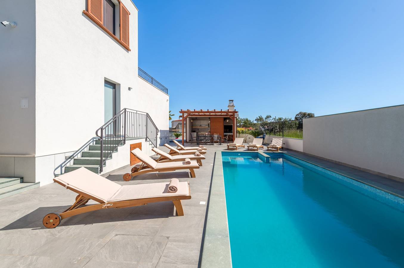 Villa Modea with Heated Pool in Trogir, Split-Dalmatie