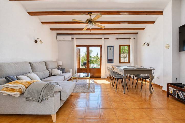 Reihenhaus Villa Rivera direkt am Strand in Les Deveses, Dénia in Dénia, Costa Blanca