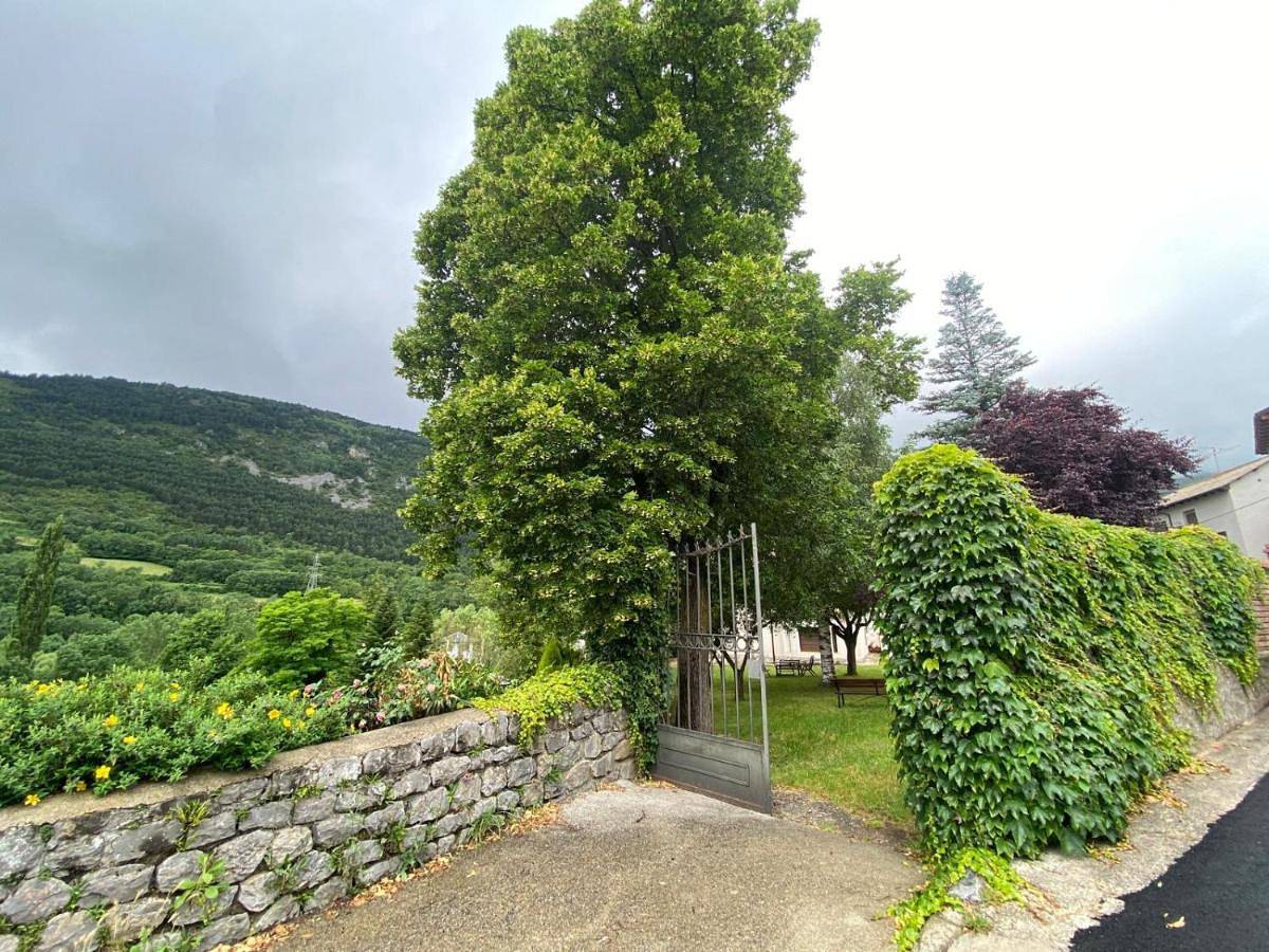 Casa para 12 con jardín en Chía, Benasque La Casa del Tilo in Chía, Pyrénées Aragonaises