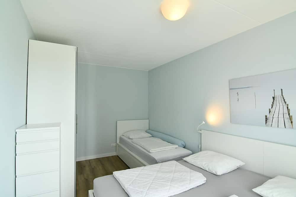 Luxusvilla mit gratis 4 E-Bikes, Ladestation, Bbq, Trampolin, am Veerse Meer. in Kamperland, Walcheren
